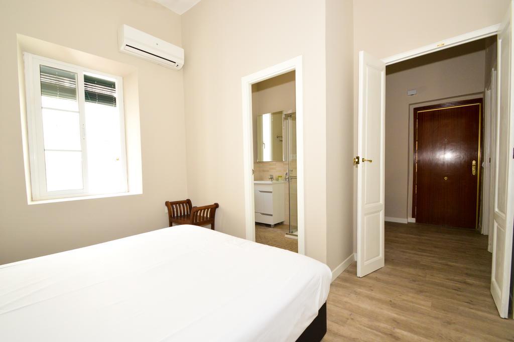 Apartamento Pastor Y Landero Hotel Sevilla Buitenkant foto